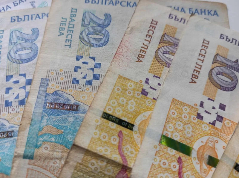 БНБ извади от обращение банкноти на стойност над 13 млн. лева
