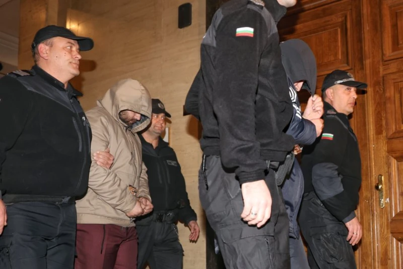 След жестокото убийство: Съдът реши за гробаря и лихваря