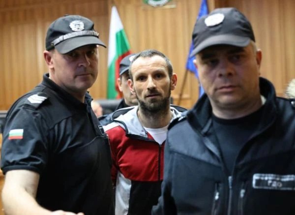 Потвърдиха мярката на насилниците от Пловдив, засега майката остава на свобода