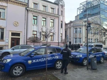 Защо спецполицаи нахлуха в имота на Божков на столичната улица "Московска"?