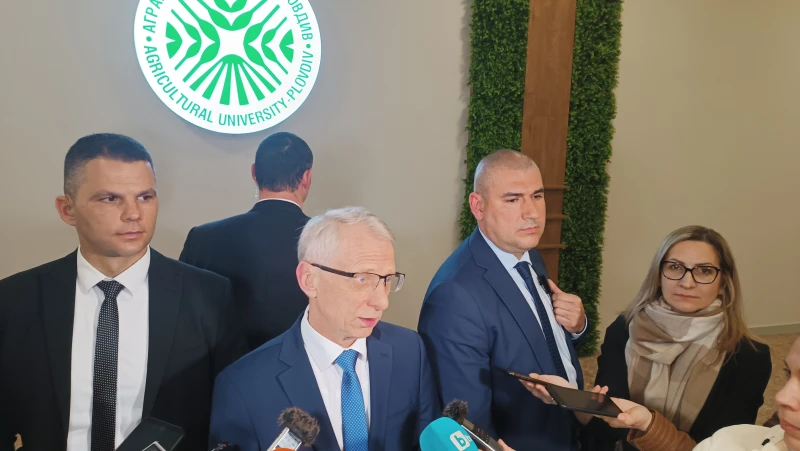 Николай Денков от Пловдив: Заради многото жалби ще направим проверка на програмата за саниране