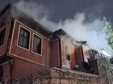 Загасен е пожарът в къща до Античния театър в Пловдив