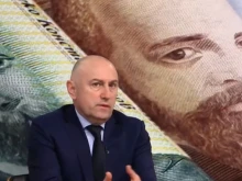 Готови ли сме за еврозоната за средата на годината, говори експертът