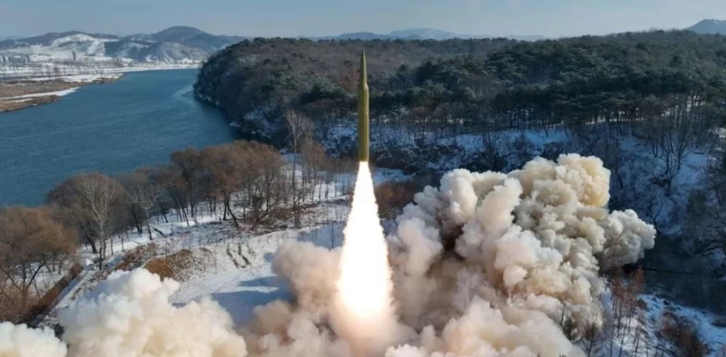 Северна Корея изстреля няколко крилати ракети към Жълто море