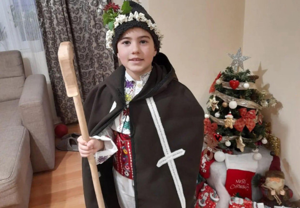 TD 7 годишният Георги Илиев дари всичките пари които получи от ритуала