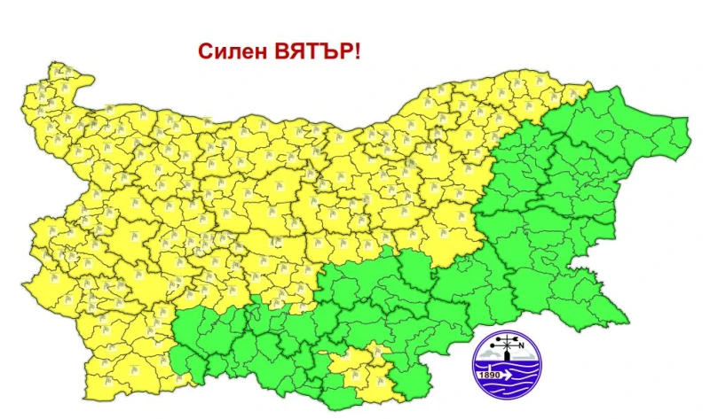 Отново опасно време, над половин България е предупредена