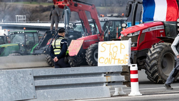 Френският фермерски съюз Jeunes Agriculteurs възнамерява да организира пълна блокада