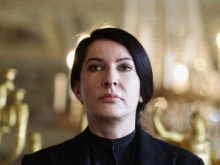 Артист, участвал в гол пърформанс на Марина Абрамович, подаде жалба за сексуален тормоз