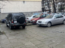 Ще бъде ли решен въпросът с паркирането в "Центъра", кметът на Пловдив обеща