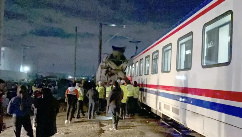Очевидец: Българка разказа за влаковата катастрофа в Турция