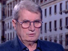 Хинков: Извинителните бележки за учениците падат, ако обучението ще е онлайн