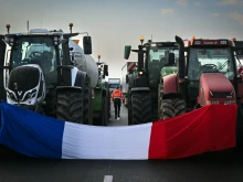Френските фермери планират "обсада" на Париж въпреки отстъпките на правителството