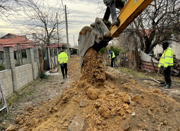 Започна изпълнението на проекта Реконструкция на водопроводната мрежа в селата