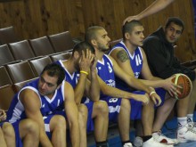 Пловдив отново има мъжки баскетбол, възродиха Академик