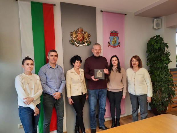 Кметът Галина Стоянова изрази благодарност към екипа на проекта "Светът на траките"