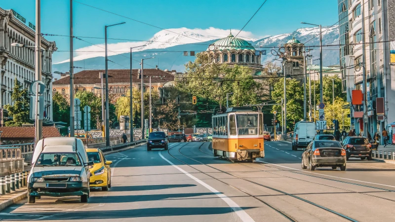 София продължава да е "друга България" по икономически ръст