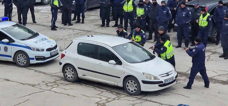 Обучения за надграждане на професионалните умения на полицейските служители се провеждат в ОДМВР – Смолян