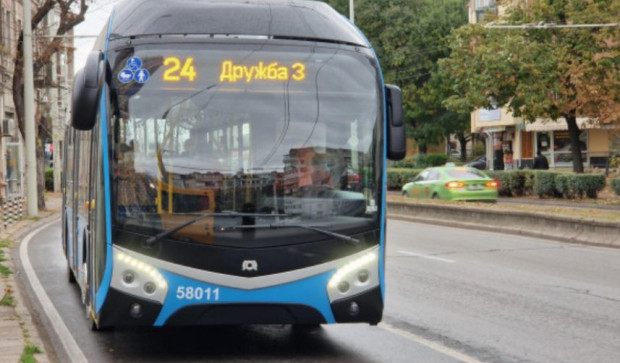 От днес децата до 14 години пътуват безплатно в градския транспорт в Русе