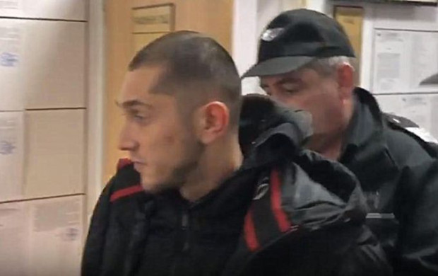 </TD
>Пловдивският окръжен съд остави в ареста Цветомир Пенков, като потвърди