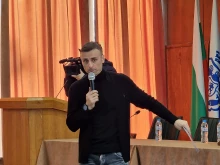 Кандидатът за президент на БФС Димитър Бербатов започна обиколката си от Видин