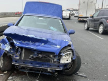 Един водач е ранен след катастрофа на бул. "Ботевградско шосе" в София