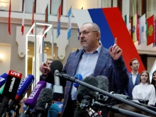 Избирателната комисия откри пропуски в документите на антивоенния претендент на Путин