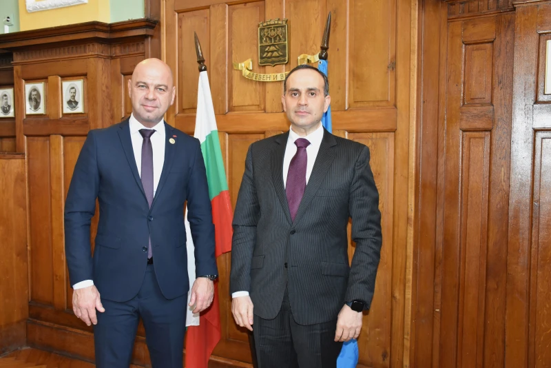 Първа среща на кмета на Пловдив с посланика на Азербайджан