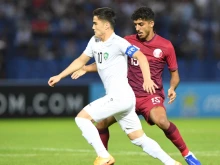 Шампионът Катар търси полуфинал на Купата на Азия по футбол