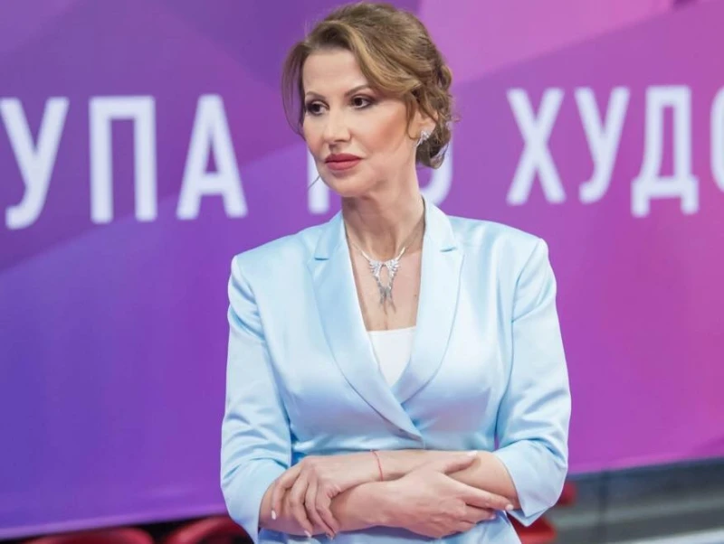 Илиана Раева от ресторант в Турция: Както си хапвахме и пийвахме, изведнъж започна да звучи "Притури се планината"