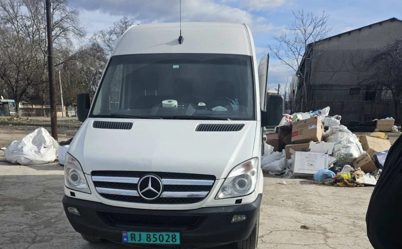 Глобиха нарушител в Пловдив, опитал да изхвърли цял бус строителни отпадъци