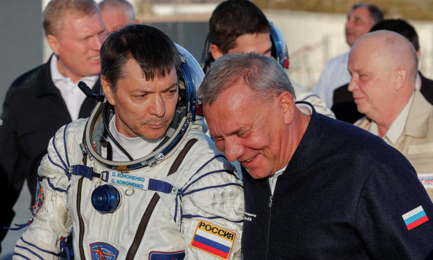 Днес, 4 февруари, руският космонавт Олег Кононенко постави световен рекорд