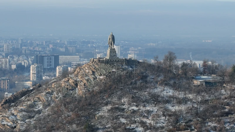 За съжаление Альоша се е превърнал в "майничка" за повечето млади пловдивчани