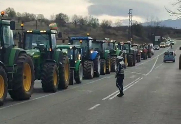 Земеделците започват ефективни протести от утре. Очаква се 80 точки в
