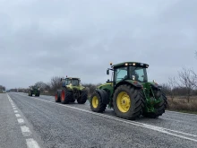 Земеделци затварят пътя София-Варна край Търново