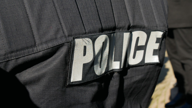 TD Полицаи от Пето Районно управление – Бургас след претърсване в