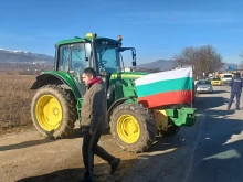 Земеделци от Кюстендил: Държавата ни обрича на фалит