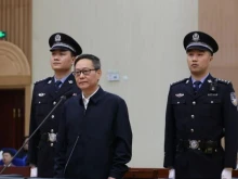 Осъдиха на смърт заради корупция известния китайски банкер Тян Хуйю