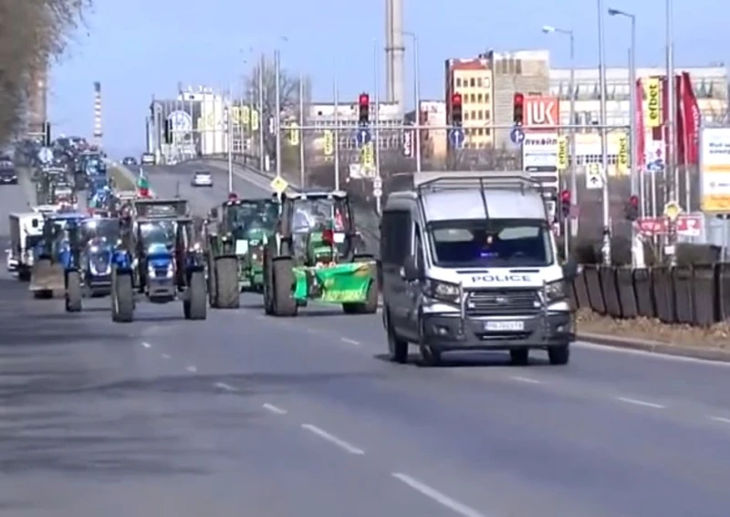 Трактори и селскостопанска техника ще затруднят движението в Пловдив и днес