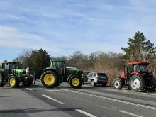 Земеделци отново протестират край Варна
