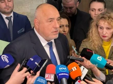 Борисов настоява Мария Габриел да бъде премиер и външен министър, постът може да провали ротацията