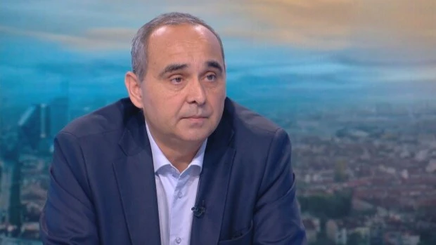 Депутат от Пловдив: Кое е по-добре - да раздаваме пари на калпак или да спасим тези, които са напът да изчезнат?