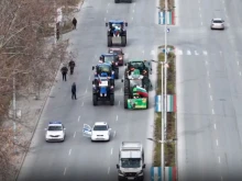 Протестиращите фермери влязоха в Пловдив с техниката си