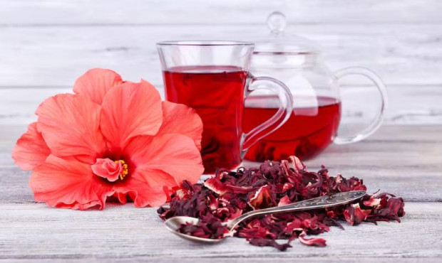 Чаят от китайска роза има множество здравословни качества за които