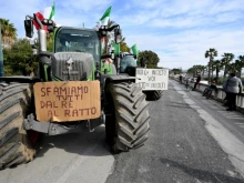 С трактори на фестивала в Сан Ремо: Италианските фермери заплашват да бойкотират Рим и музикалния фестивал