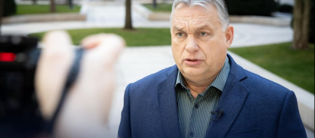 Унгарският премиер Виктор Орбан внесе конституционна поправка която ще предотврати