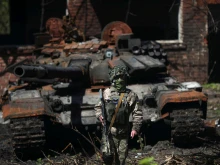 Руски танкист загина в битка със сина си, воюващ за ВСУ на БМП Bradley