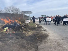 Четвърти ден на протеста: Във Великотърновско земеделските производители се разединиха