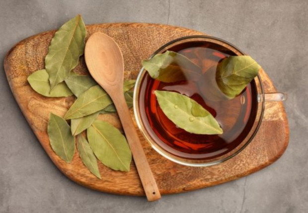 Чаят от дафинов лист е истинска магия при кашлица и
