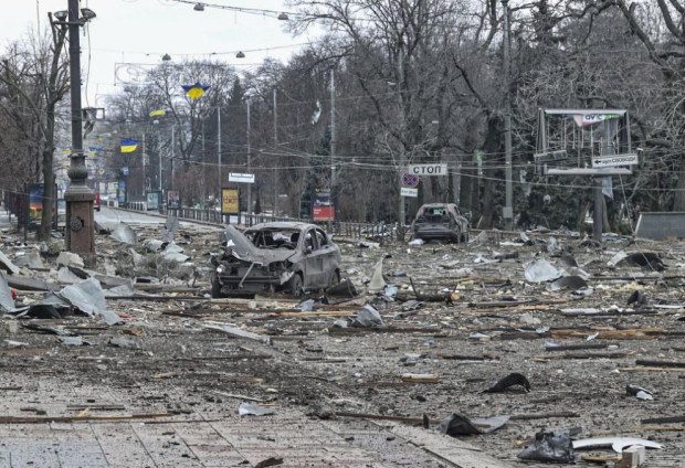 Седем мирни граждани  включително три деца  загинаха при руско нападение срещу украинския град Харков