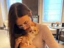 Деми Мур отиде с кучето си на концерт на Мадона, но я погнаха: Вземи се в ръце